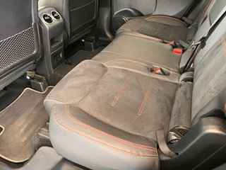 Mercedes-Benz GLB  2022