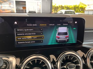 Mercedes-Benz GLB  2022