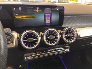 Mercedes-Benz GLB  2022