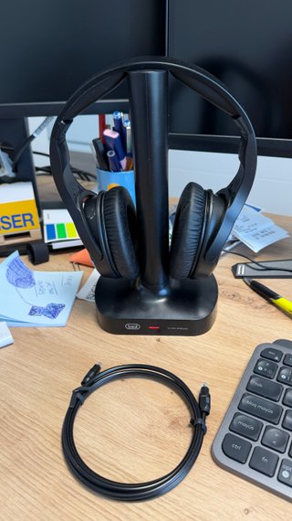 Auriculares Trevi Inalámbricos y Earbuds