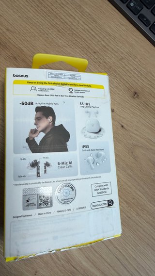 Auriculares Trevi Inalámbricos y Earbuds
