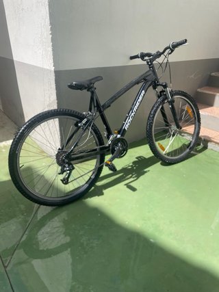 Bicicleta MTB Rockrider Negra