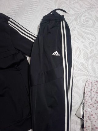Chándal Adidas Negro y Blanco