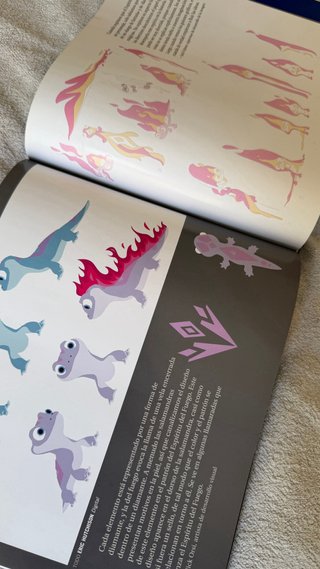 Libro de Arte Disney Frozen 1 + Frozen 2 Art Book