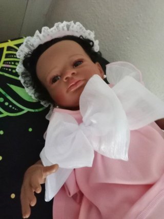 Muñeca Reborn 55 cm Pelo Injertado
