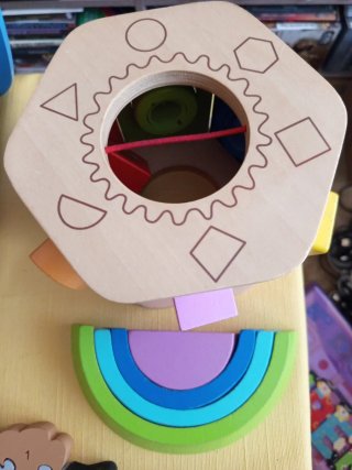 Clasificador de Formas HAPE Agita y Combina