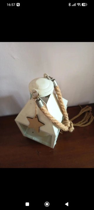 Lanterna bianca in metallo e vetro