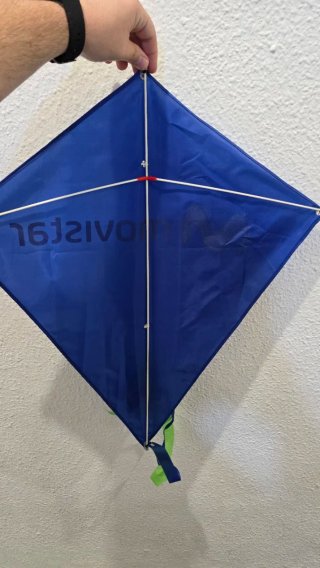 Cometa Movistar Azul