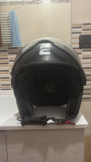 Casco Momo Design nero