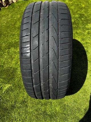 2 Neumáticos Hankook 245/45/19 98Y