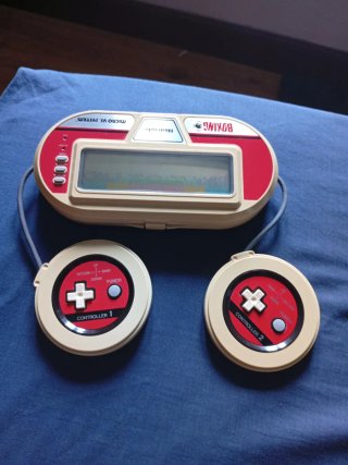 Nintendo Micro VS. System Boxing