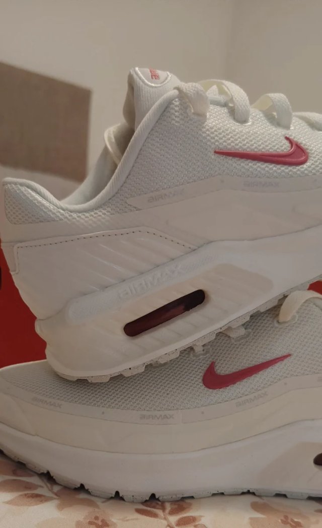Nike Air Max Blancas y Rosas