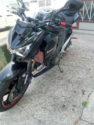 Kawasaki Z800  E