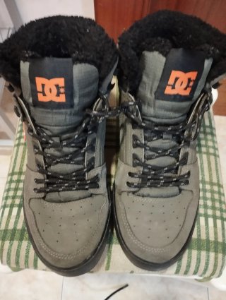 Botas dc a estrenar