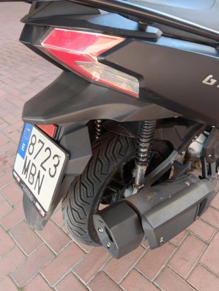 Mitt 330wGTS Maxi Scooter Negra,wasaap 673844628