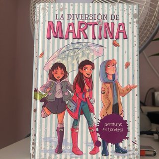 Vendo 4libros mas uno de regalo por 20euros