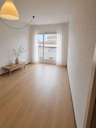 Piso en venta en La Salut en Barcelona