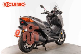 YAMAHA XMAX 300