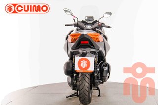 YAMAHA XMAX 300
