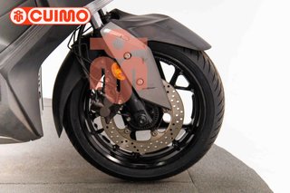 YAMAHA XMAX 300