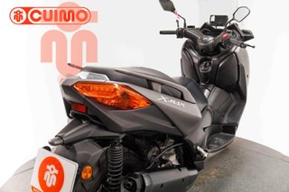 YAMAHA XMAX 300