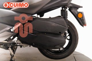 YAMAHA XMAX 300