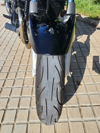 Suzuki Bandit GSF 650 Negra
