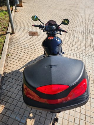 Suzuki Bandit GSF 650 Negra