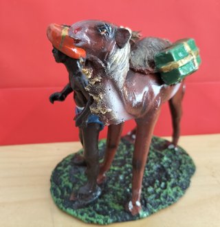 Figura artesanal portador mexicano