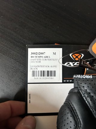 Guantes de moto IXON negros