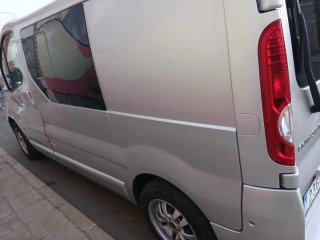 Nissan Primastar Furgón Plata