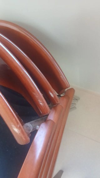 Silla de oficina moderna 20 € por silla.