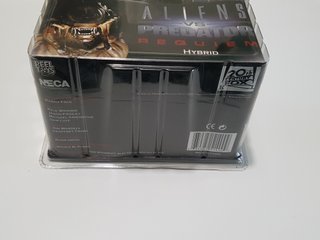 NECA Alien vs Predator Requiem Predalien open ver