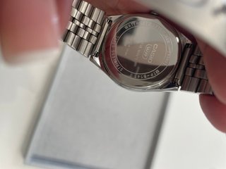 Reloj Casio MTP B145 Rosa