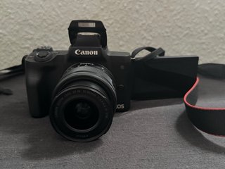 Kit Cámara Canon EOS M50 + Lente EF-M 15-45mm