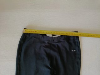 Leggings Nike FIT DRY neri a zampa