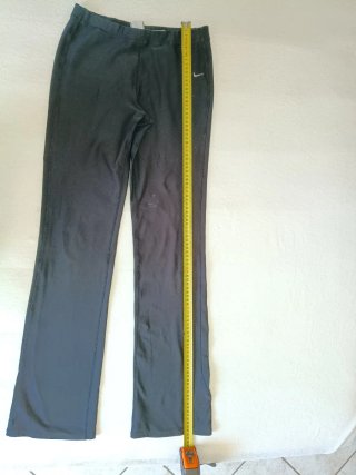 Leggings Nike FIT DRY neri a zampa