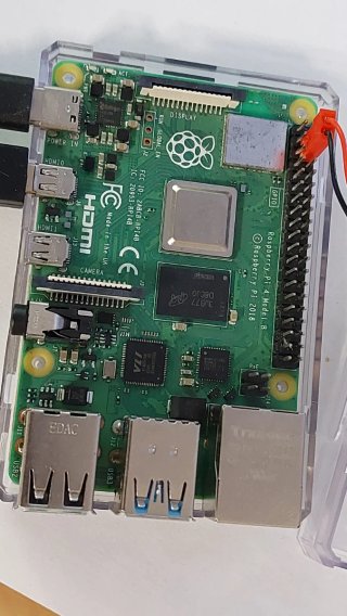 Raspberry Pi 4 4GB con Carcasa y Ventilador