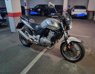 Honda CBF 500 Naked Plata abs