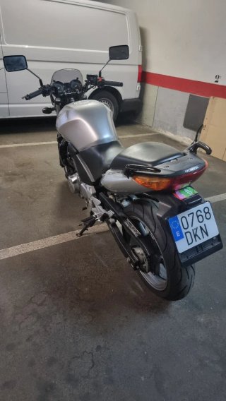 Honda CBF 500 Naked Plata abs