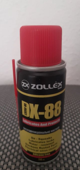 Kit de limpieza y cuidado del coche con bolsa.