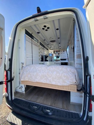 Camper Volkswagen Crafter 2013