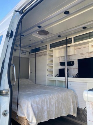 Camper Volkswagen Crafter 2013