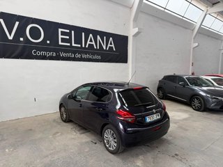 Peugeot 208 2016
