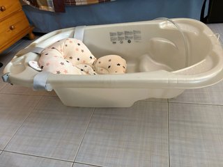 Bañera infantil con desagüe