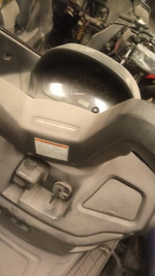 Suzuki Burgman 400