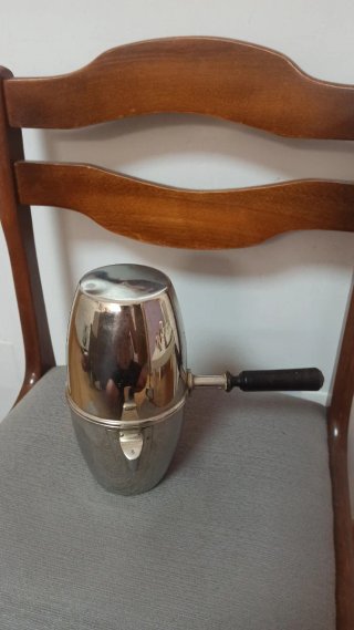 Cafetera Volteo Antigua + Hornillo (+100 años)