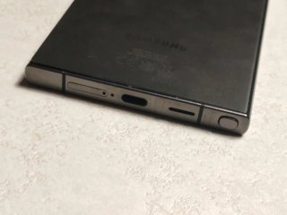 Samsung S24 Ultra per pezzi di ricambio