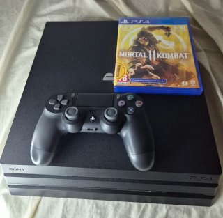 PS4 Pro + 2 Mandos + 10 Juegos