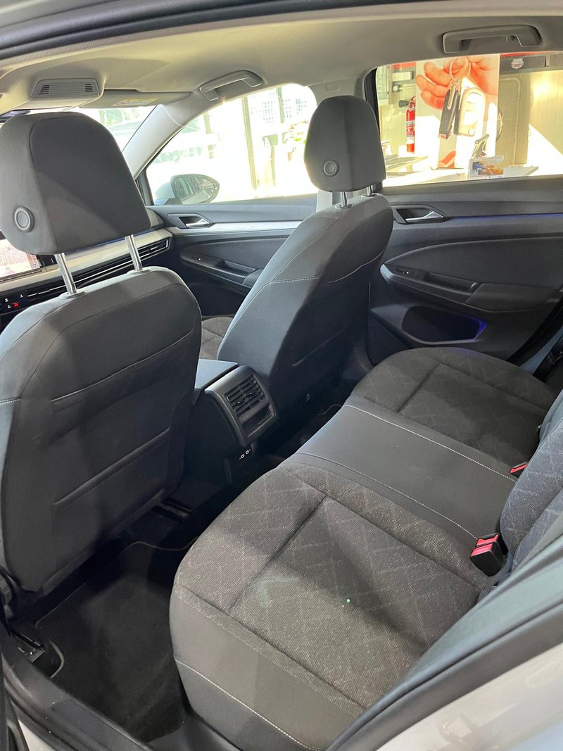 Volkswagen Golf 2021, foto 6